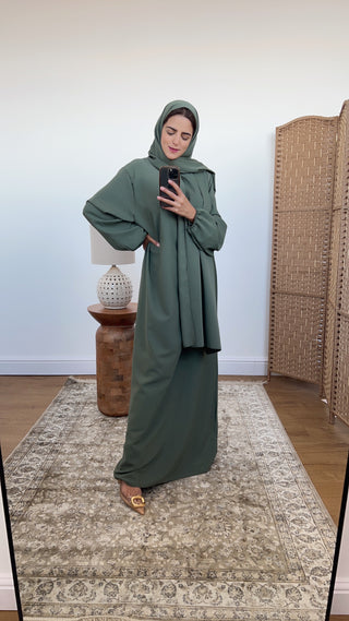 Layli Hooded Abaya sage green