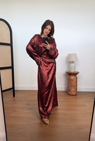 alara shimmer dress in wine