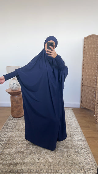 Jilbab in navy