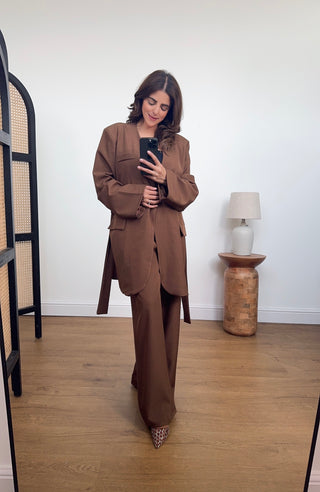 Sala blazer suit in brown